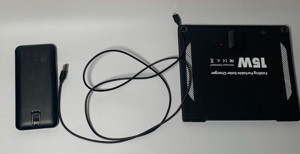 Portable Solar 15 Watts and Q 10000mAh Power Bank, Slim Portable Charger