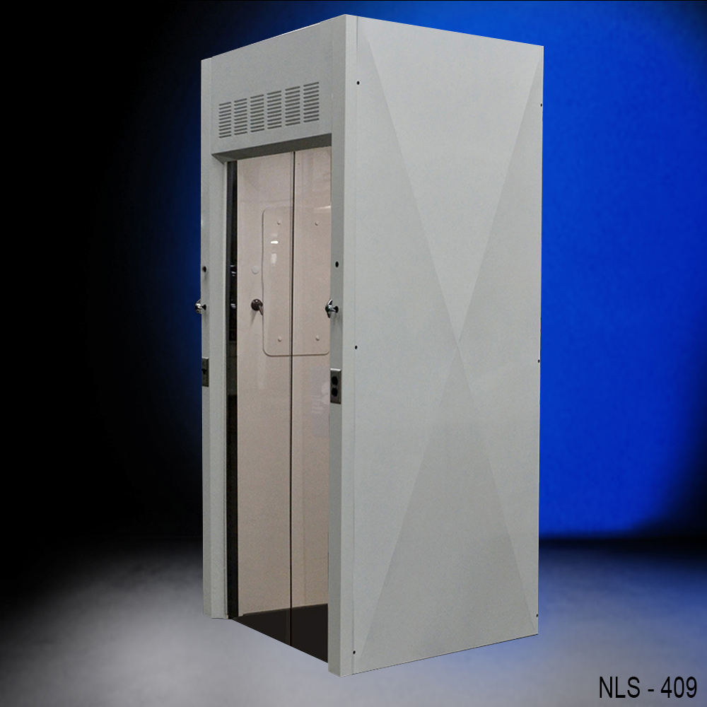4' x 4' Laboratory Fume Hood Enclosure/ Chemical Walk-In / Curtain Sash / E1-316