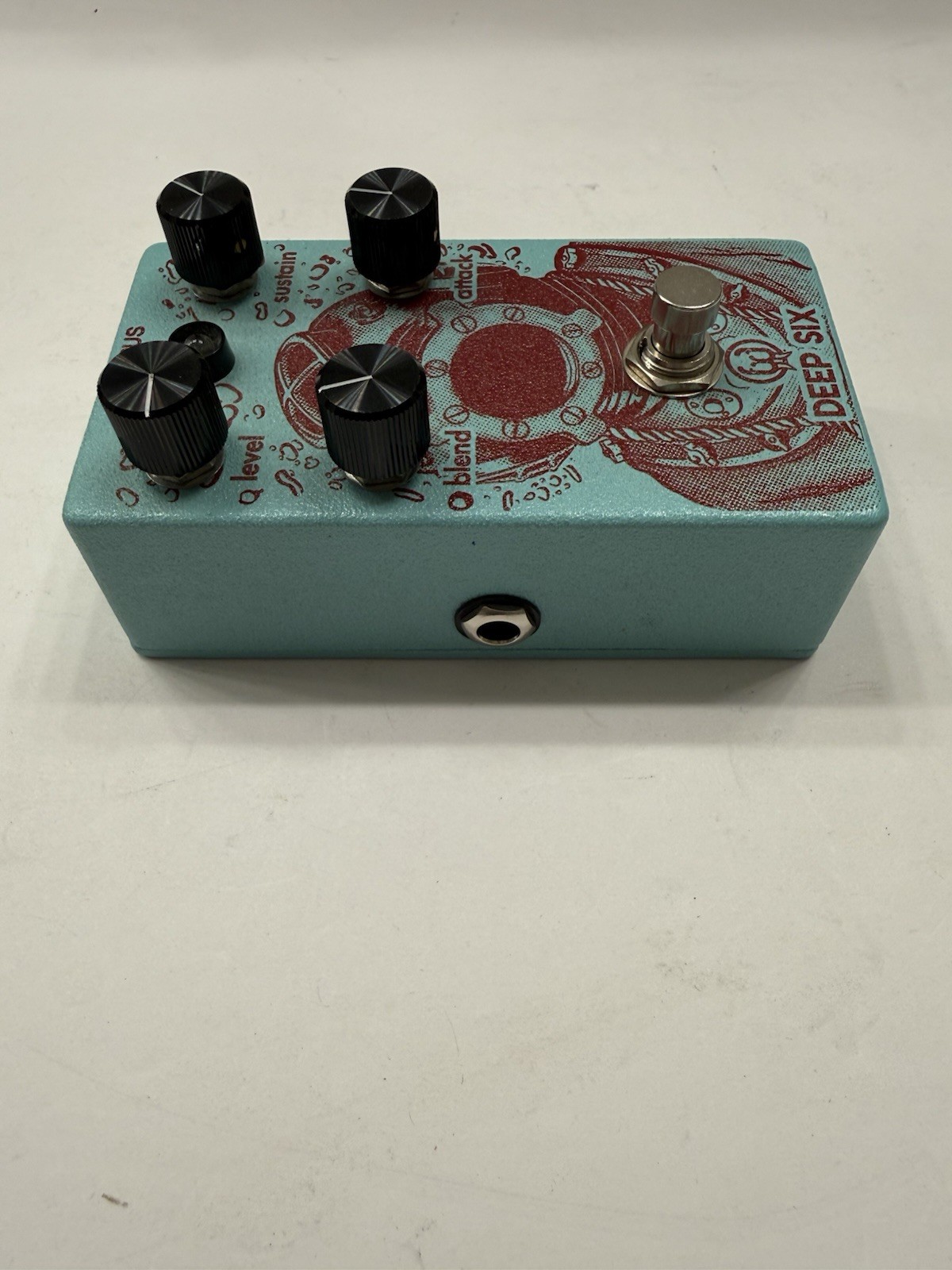 Walrus Audio Deep Six V2 Compressor Sustainer Compression Guitar Effect Pedal