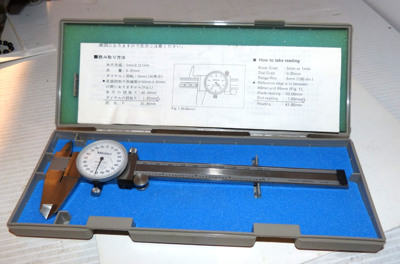 Mitutoyo Dial Calipers 505-626-50 W Case   Estate Find !