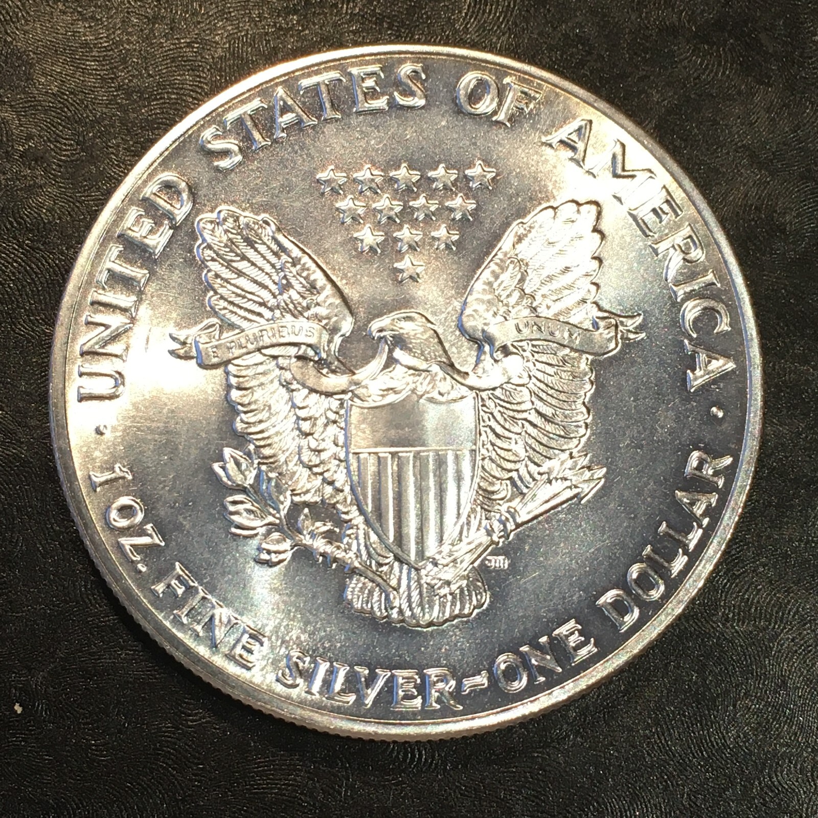 1988 Uncirculated American Silver Eagle US Mint Issue 1oz Pure Silver #o041