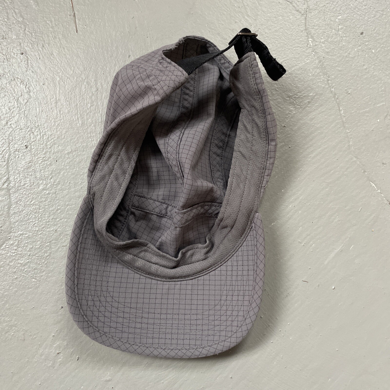 Lululemon 5-Panel Nylon Training Workout Athletic Adjustable Hat Cap