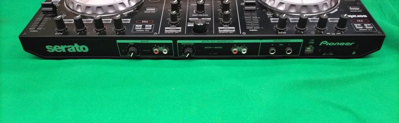 Pioneer DDJ-SR 2-Channel 4-Deck DJ Controller for Serato Used Tested
