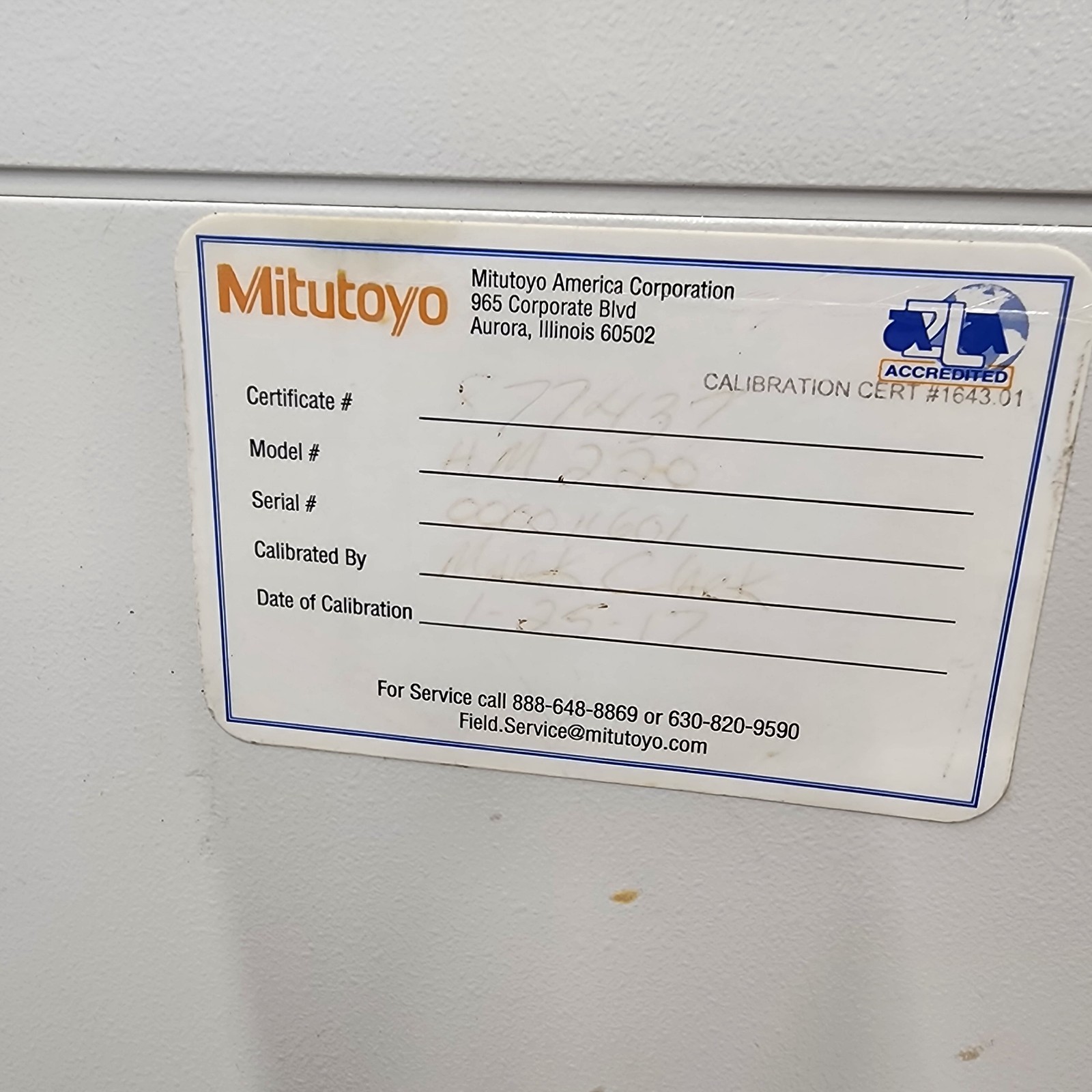Mitutoyo HM-200 System C Micro Vickers Hardness Testing System Dongle Computer