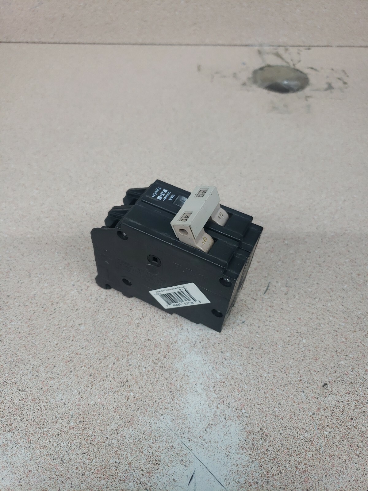 EATON Type CH Circuit Breaker 2 Pole 40 Amp CHF240 120/240V PLASTIC FOOT