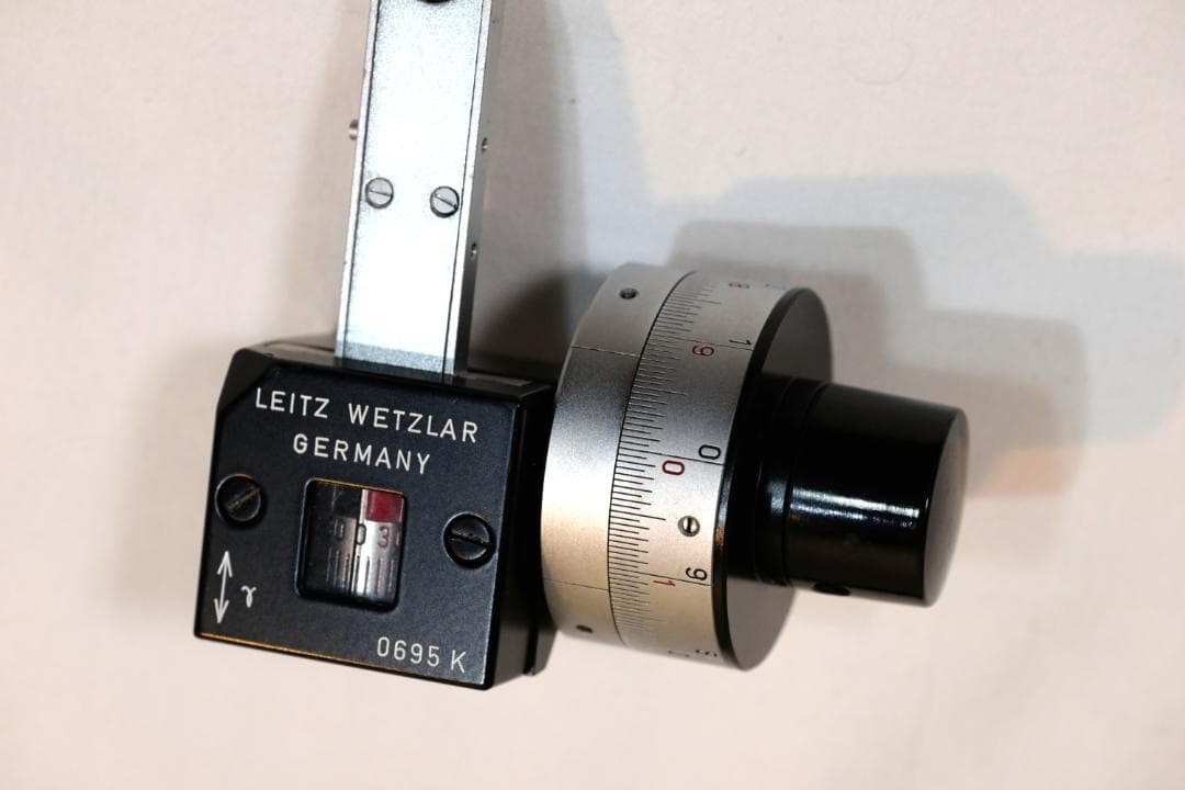 Ernst Leitz Tilting Compensator 0-5 Lambda Polarizing Microscope Accessory
