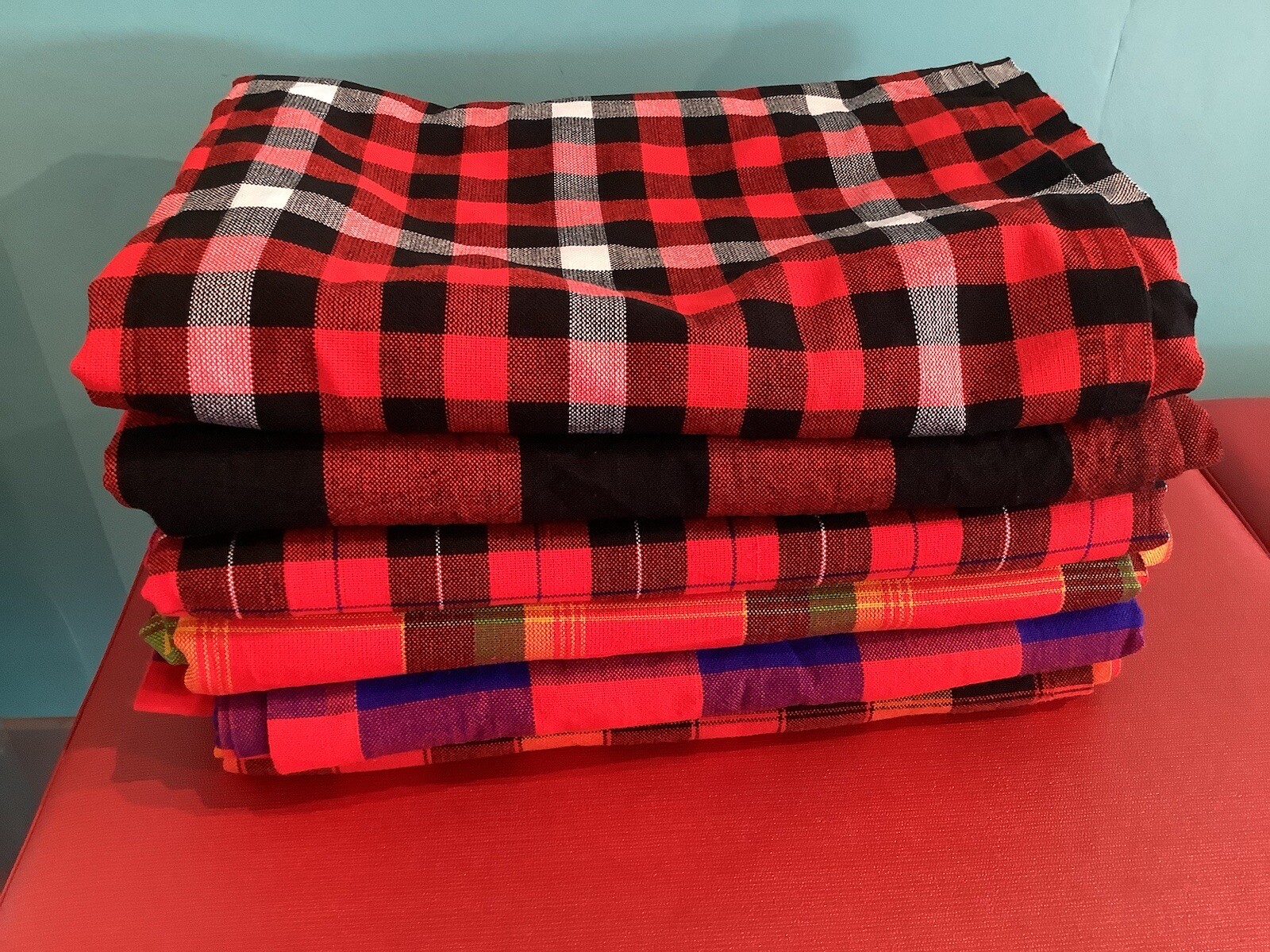 Africa Maasai Tribal Shuka Throw Blanket Wrap Bedspread Red. Black Green Kenya