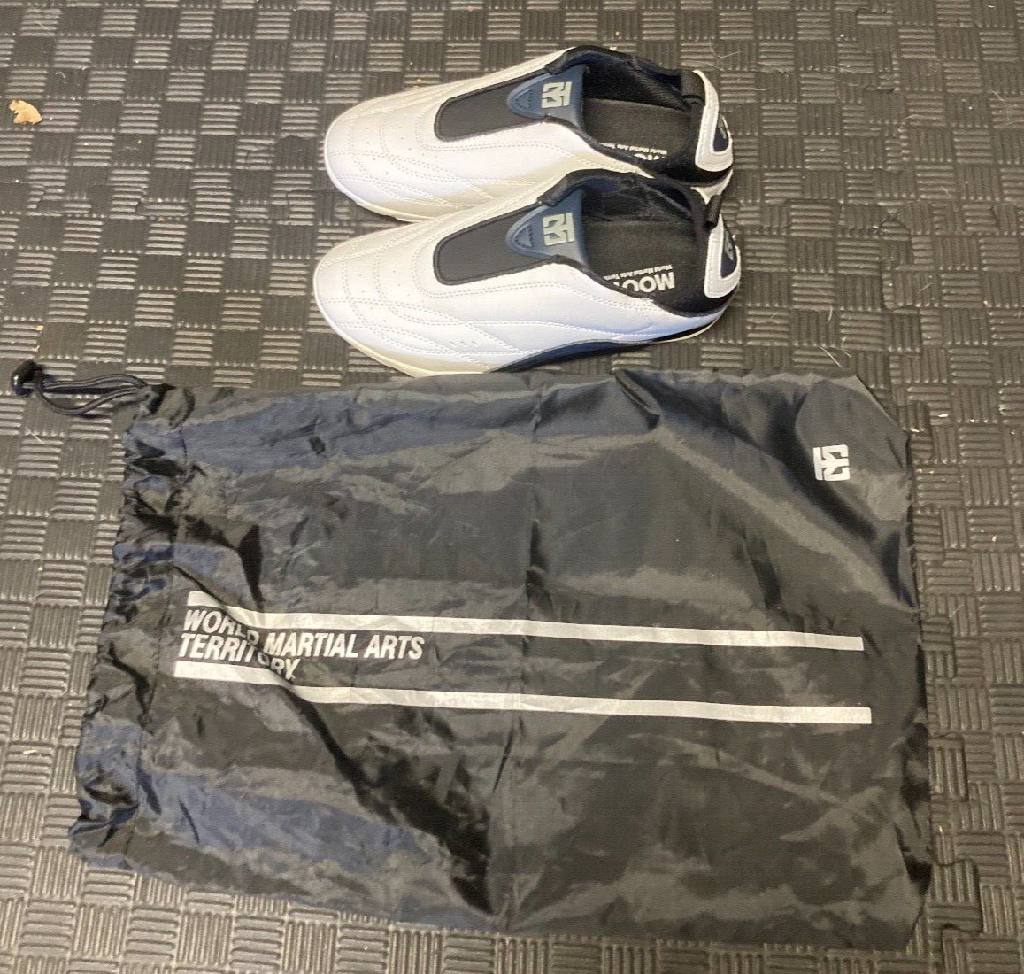 Mooto World Taekwondo Territory Size 5 Taekwondo Shoes White and Black