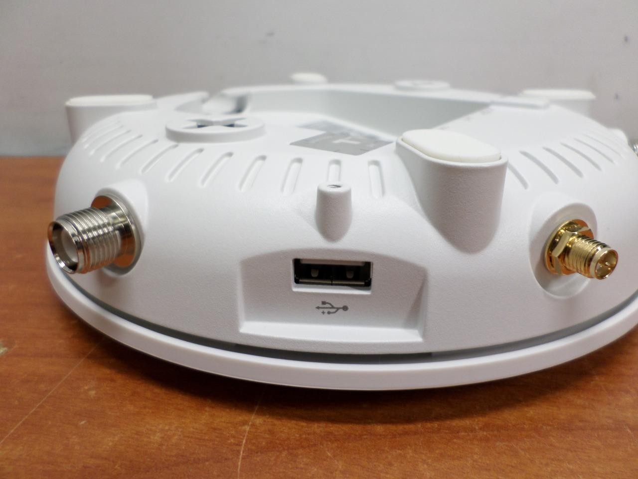 Dell SonicPoint ACe APL26-0AE Dual Band 802.11ac Wireless Access Point (Only)