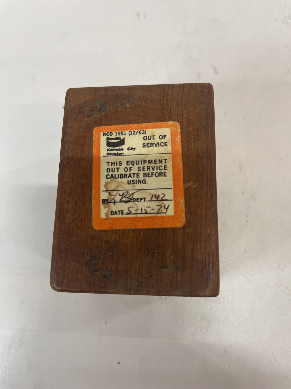 Optical Sensor Standards For Use On BKC #586016-1 THRU-27 (R1) AEC 21482 Ventage