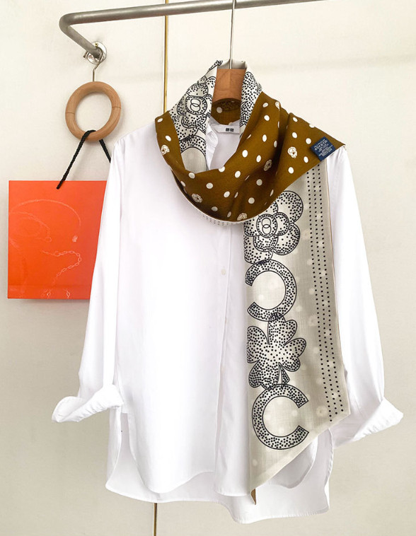70%Cashmere 30% Silk Women Bandana160X22cm Totem print Square wreath Scarf Wrap