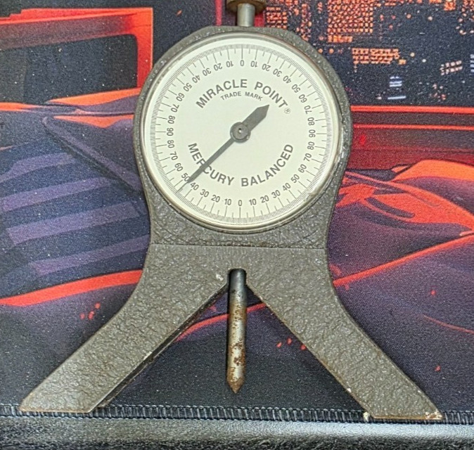 ERICK MIRACLE POINT MODEL 900 PROTRACTOR IN CASE