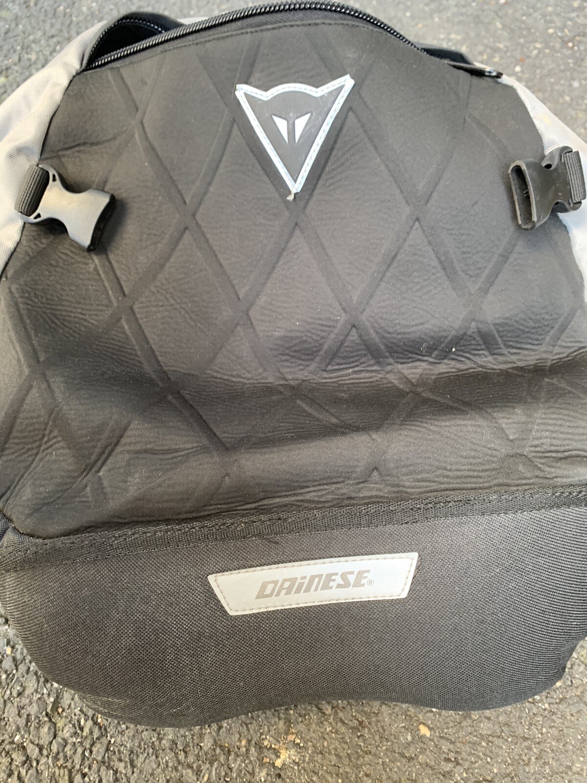 dainese backpack