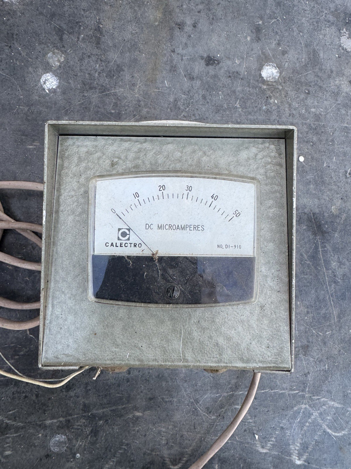 Vintage GC Callectro Precision Panel Meter No. D1-910 Untested In Metal Case