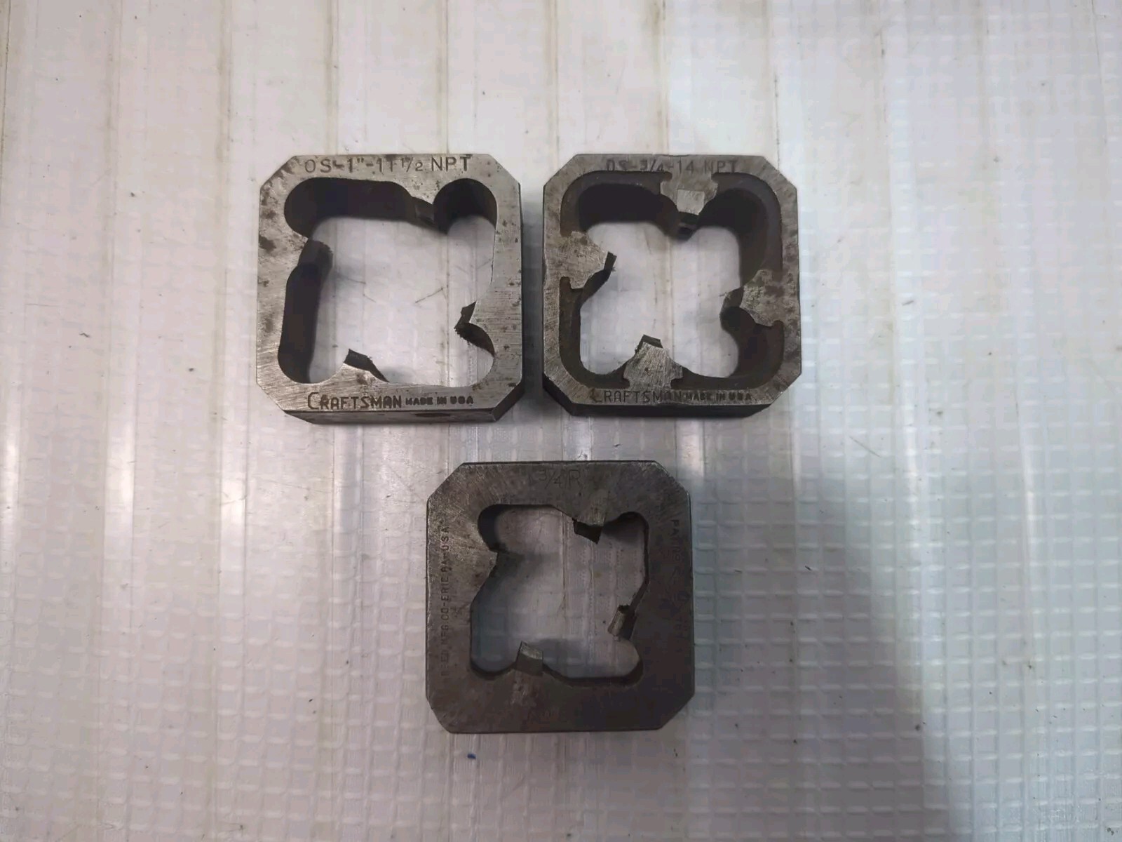 Craftsman REED PIPE THREADING DIE THREADER PLUMBING USA LOT AS IS