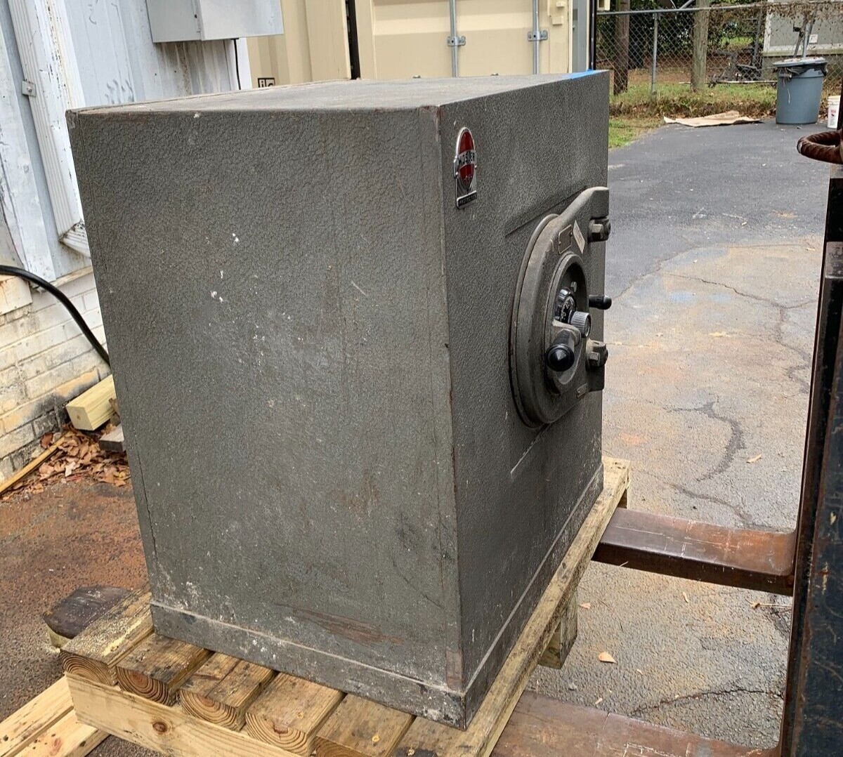 Mosler Safe w/ Combination - Local Pick-up Only