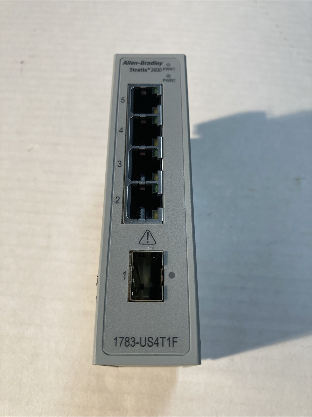 Allen Bradley 1783-US4T1F Stratix 2000 4T+1F Port Unmanaged Ethernet Switch 2018