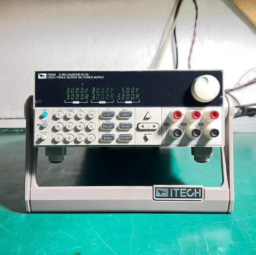 1PCS USED ITECH IT6302 three channel programmable DC adjustable power supply