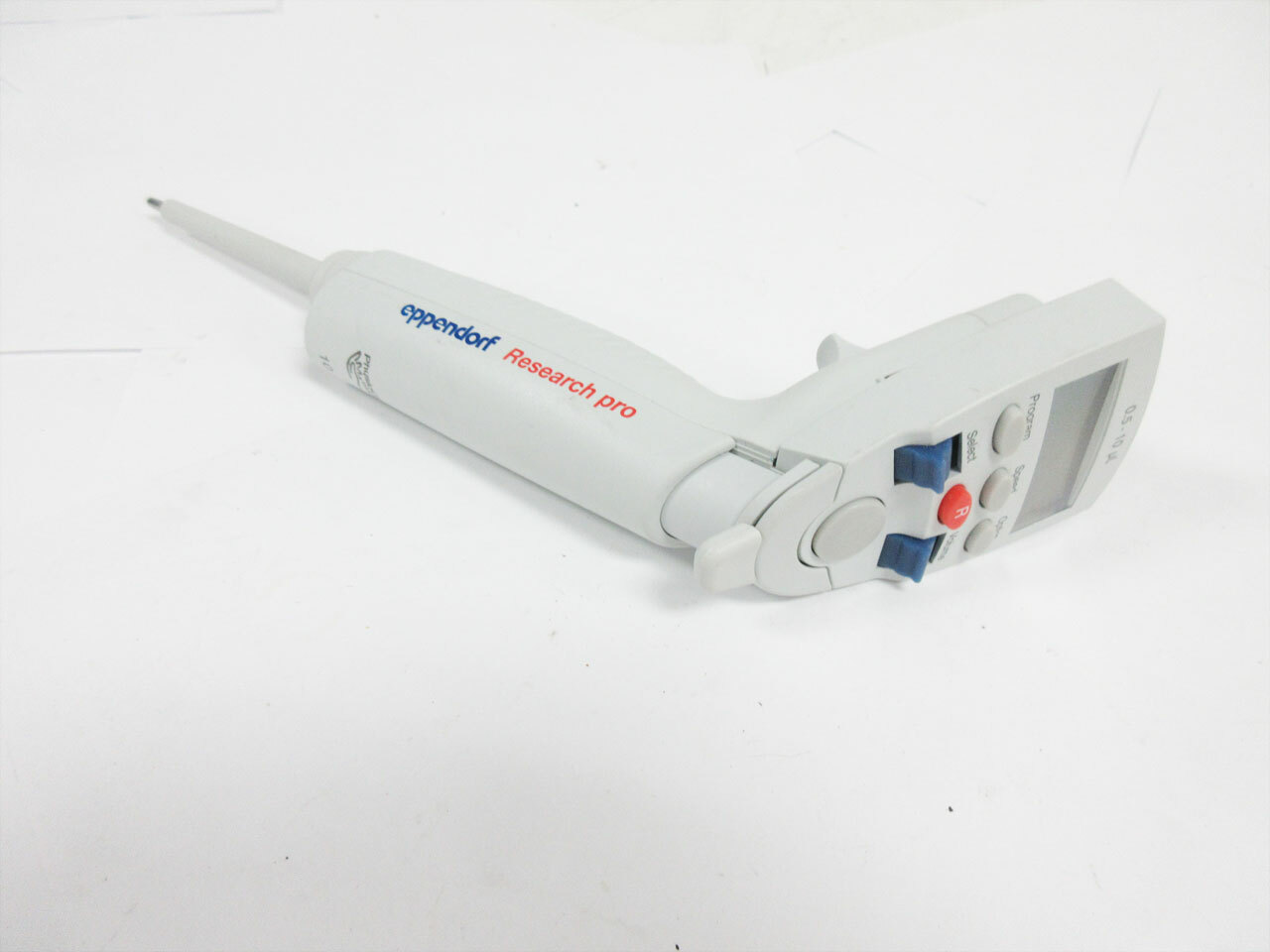 EPPENDORF RESEARCH PRO 0.5 - 10 uL ADJUSTABLE DIGITAL PIPETTE PIPET - NO BATTERY