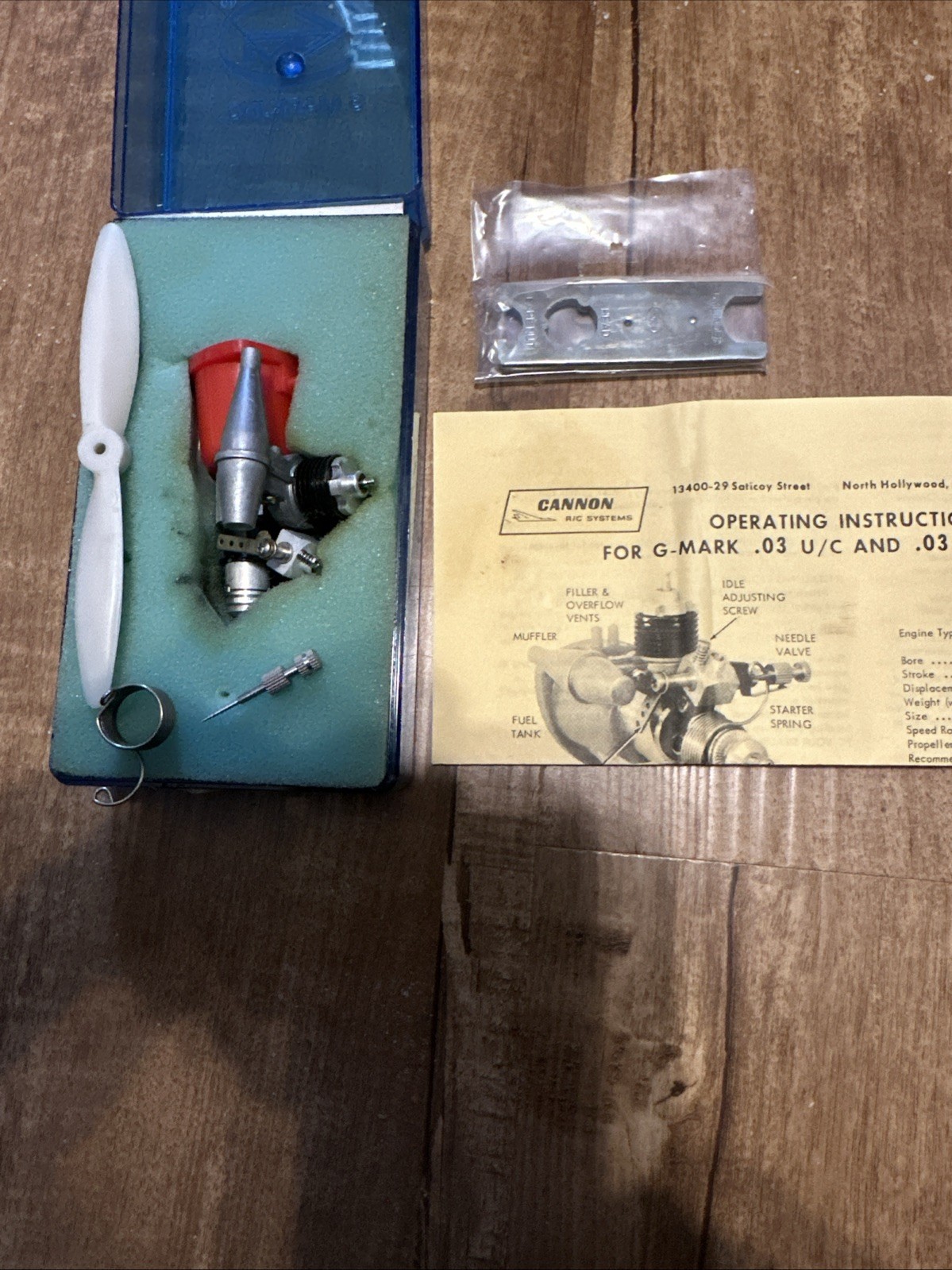 G-MARK .03 Front Rotaly Valve Engine W/ Fuel Tank Muffler HUMMING BIRD GE-4011
