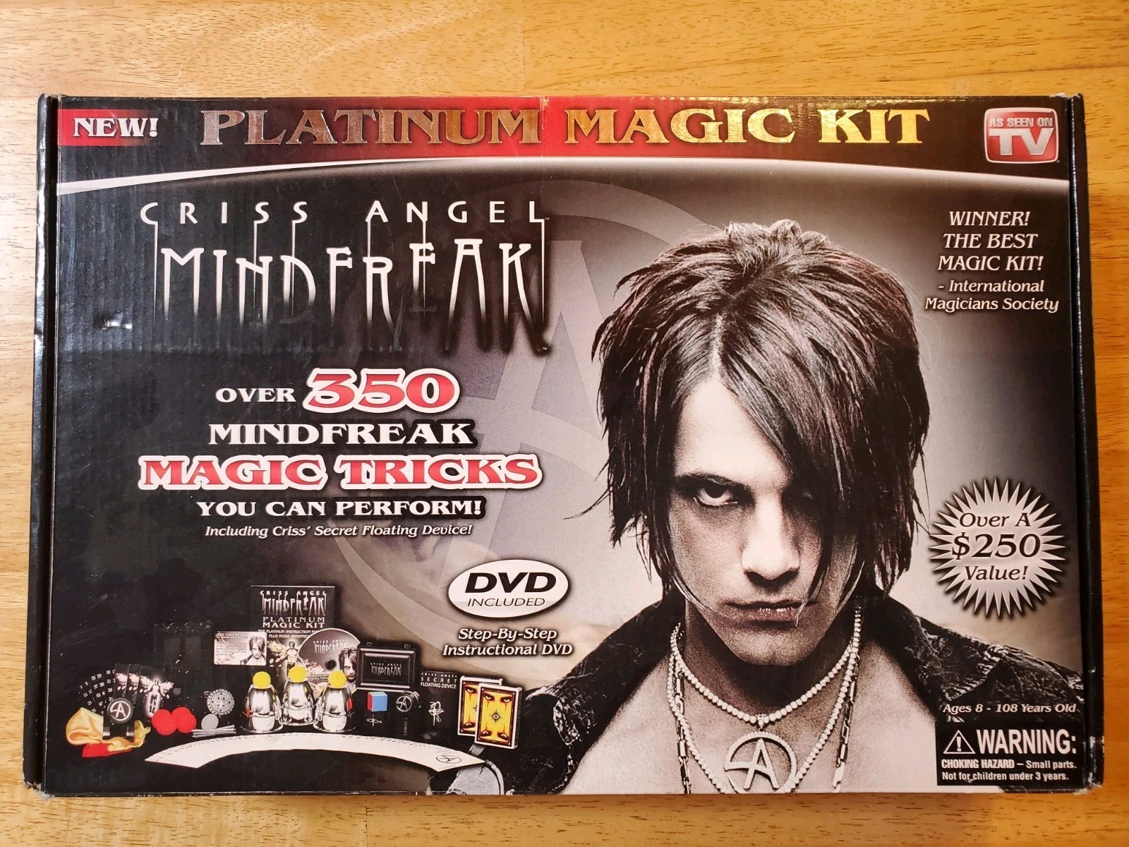 Criss Angel Mindfreak Platinum Magic Kit 350+ Tricks DVD Included Excellent