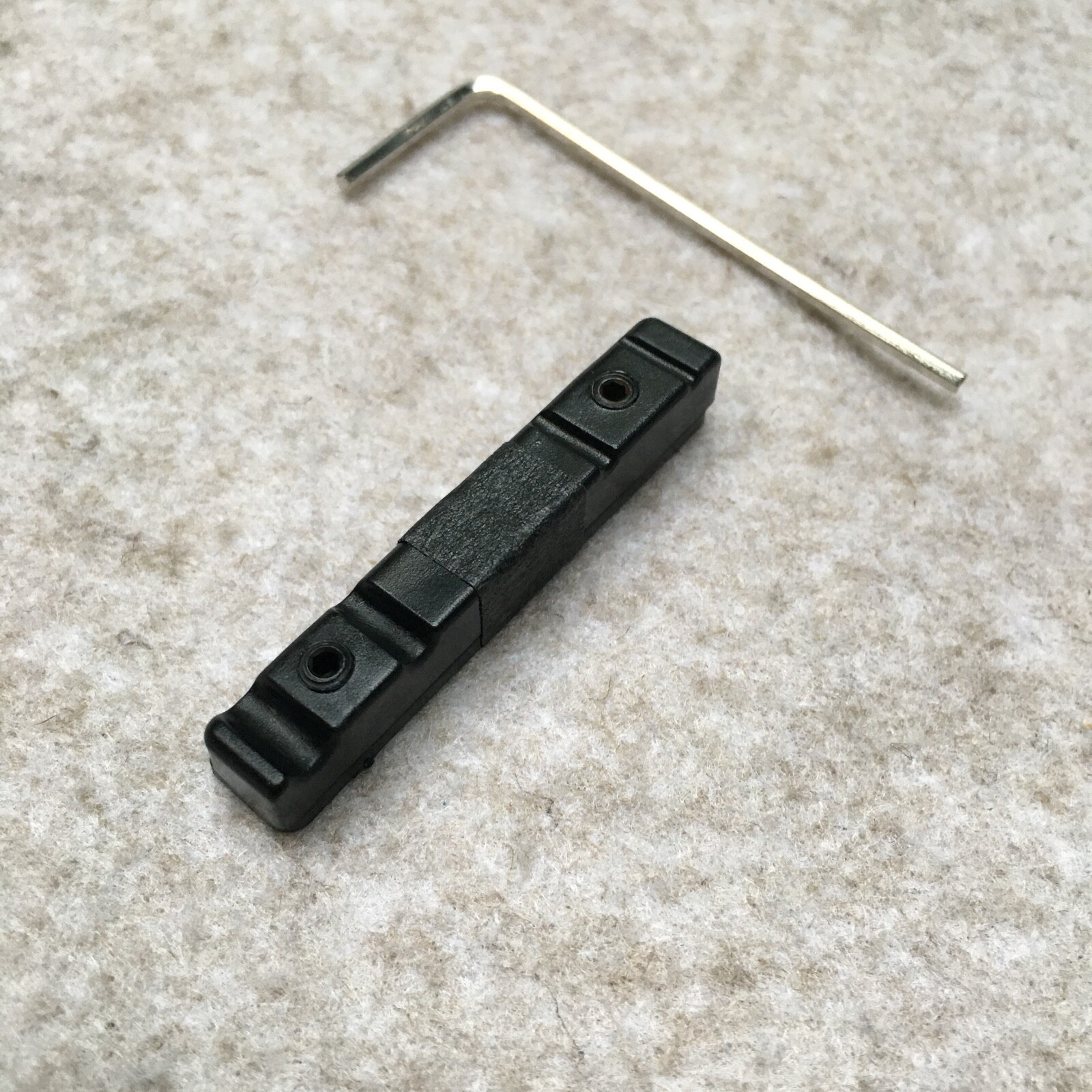 Bass guitar Nut Warwick 5-Strings Nut Thumb/Corvette/Streamer