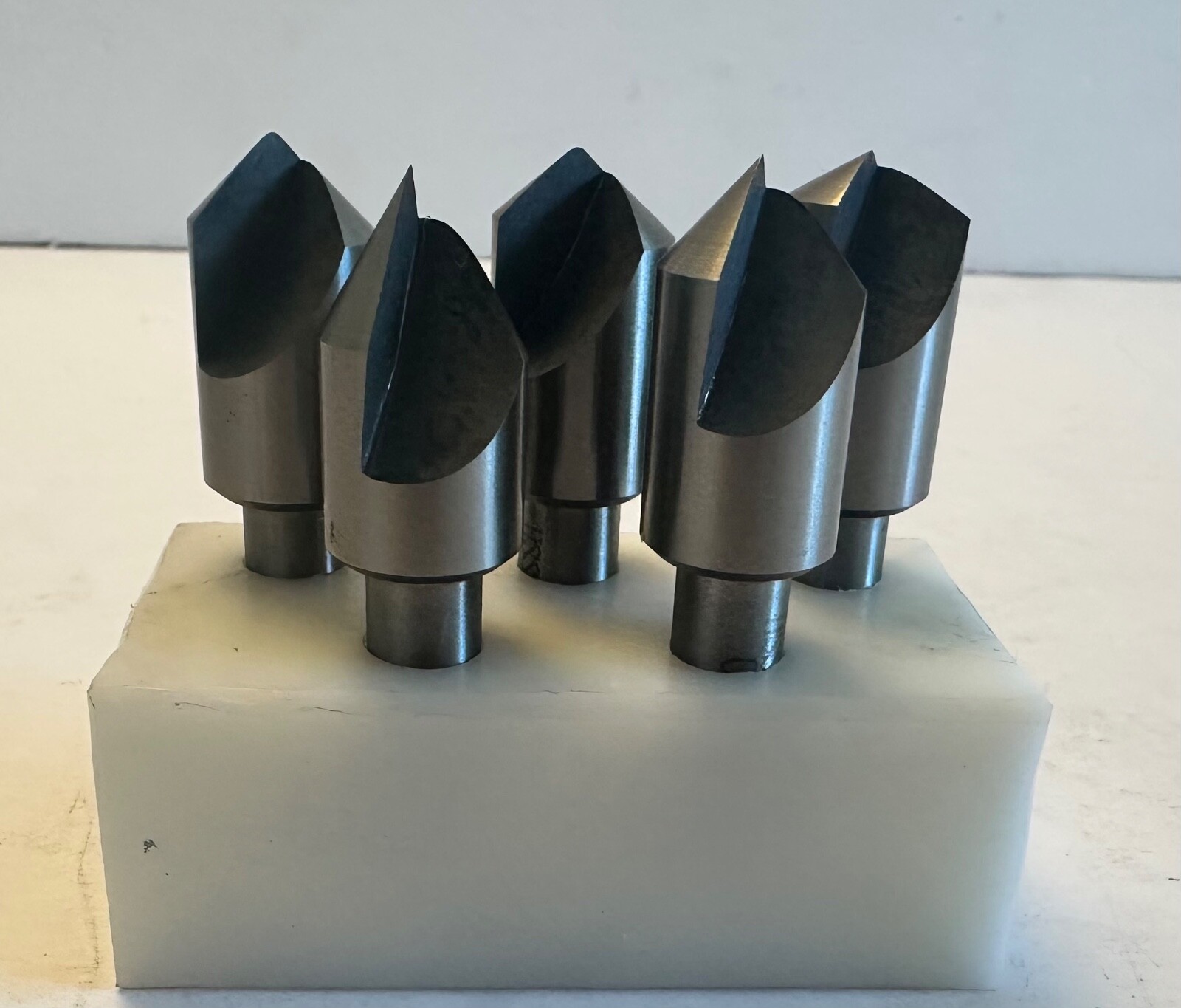 5/8" 60, 82,90,100,120 DEGREE SINGLE FLUTE COUNTERSINKS 3/8" shanks