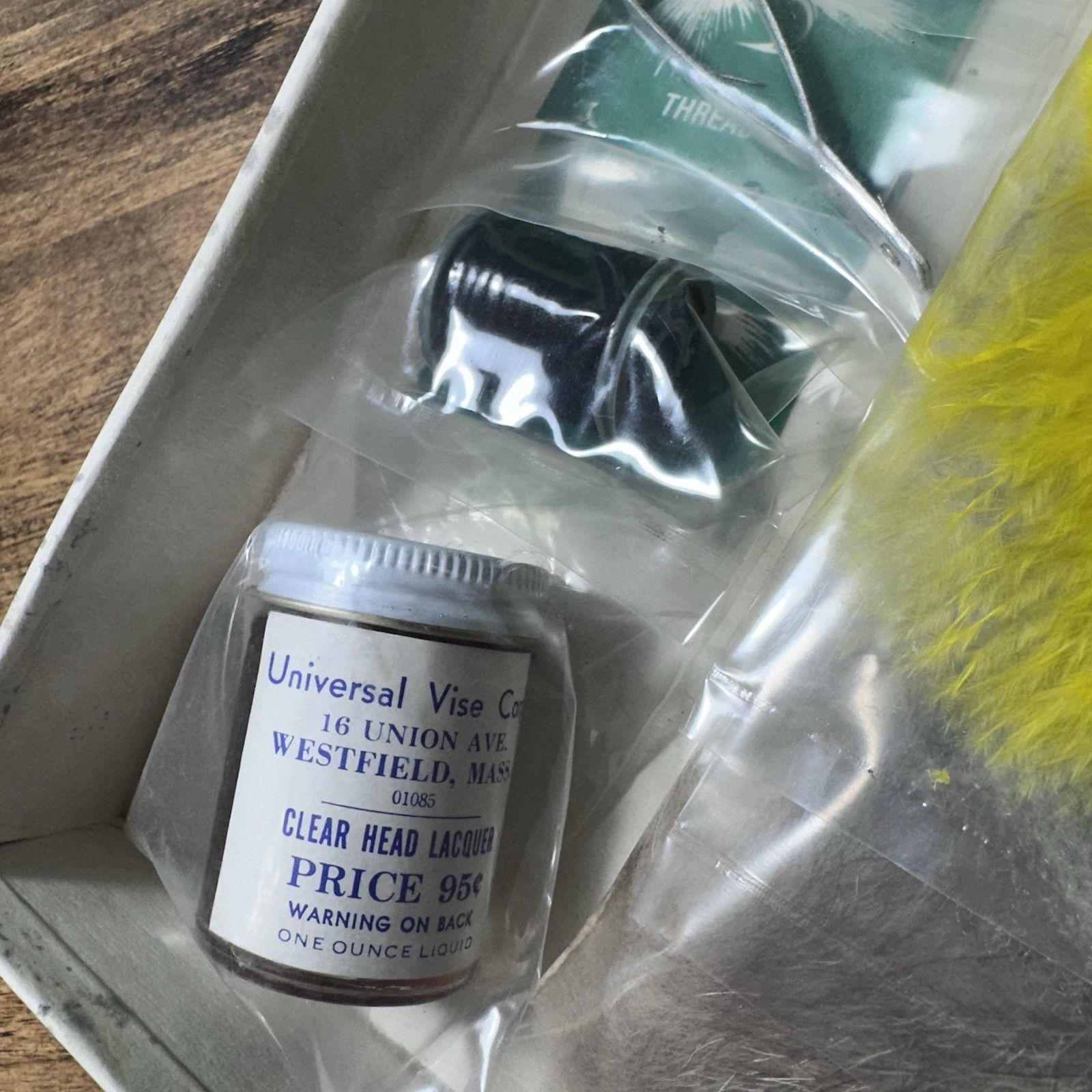 Vintage 1975 Fly Tying Kit #151 Unused