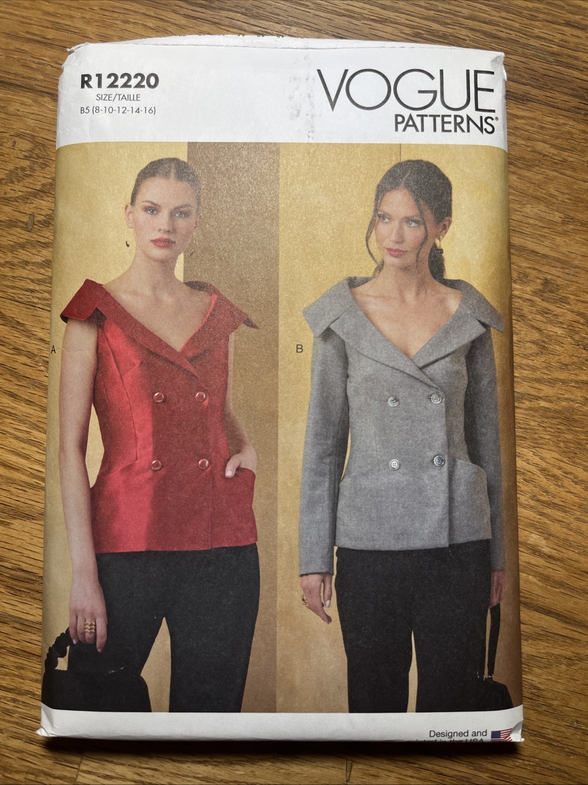 Vogue Designer Jacket Sewing Pattern R12220 Tops SZ 8- 16 UNCUT Close-Fit Lined