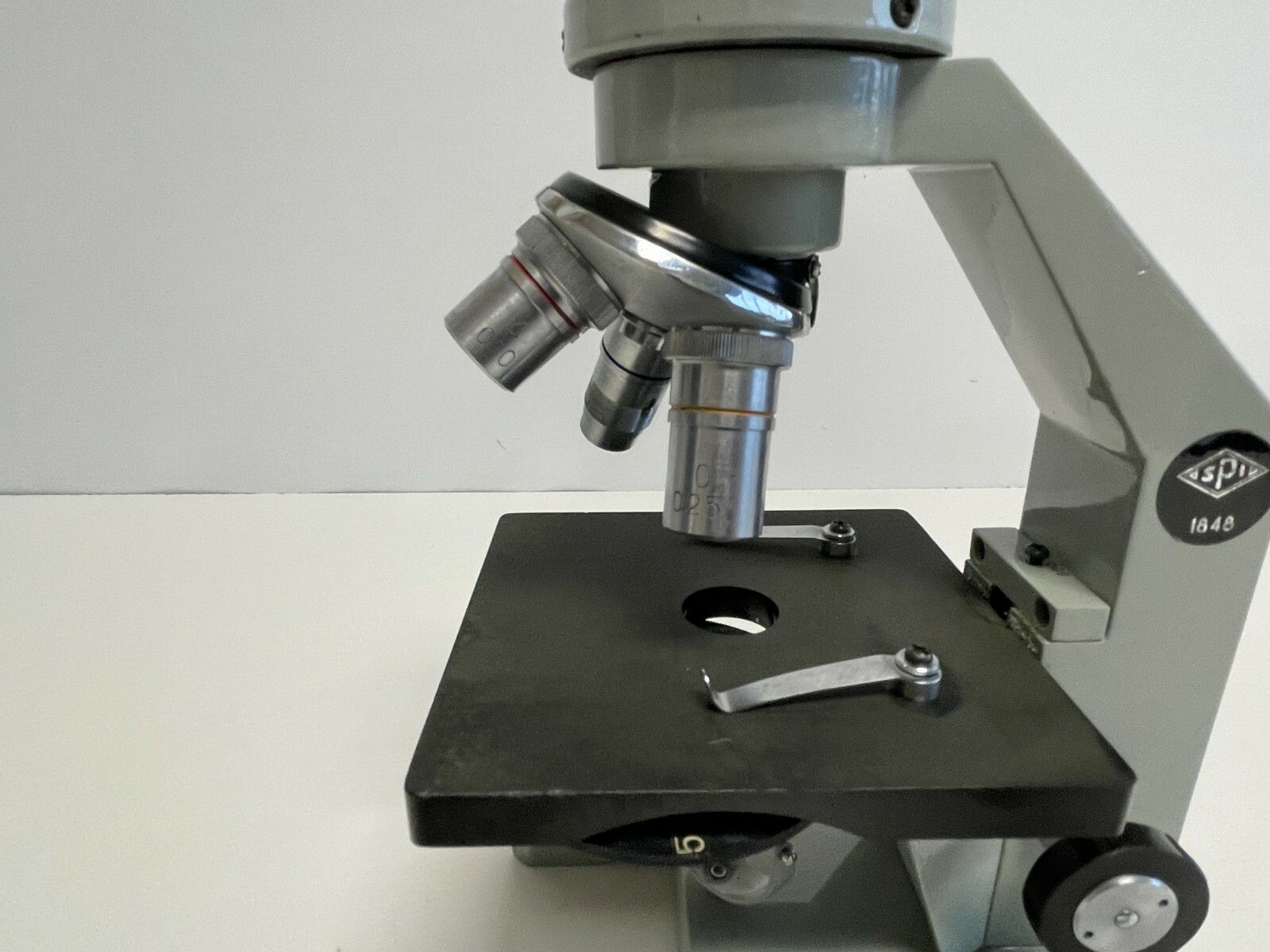 Vintage SPI 1848 Microscope w/ Eyepiece and Objectives