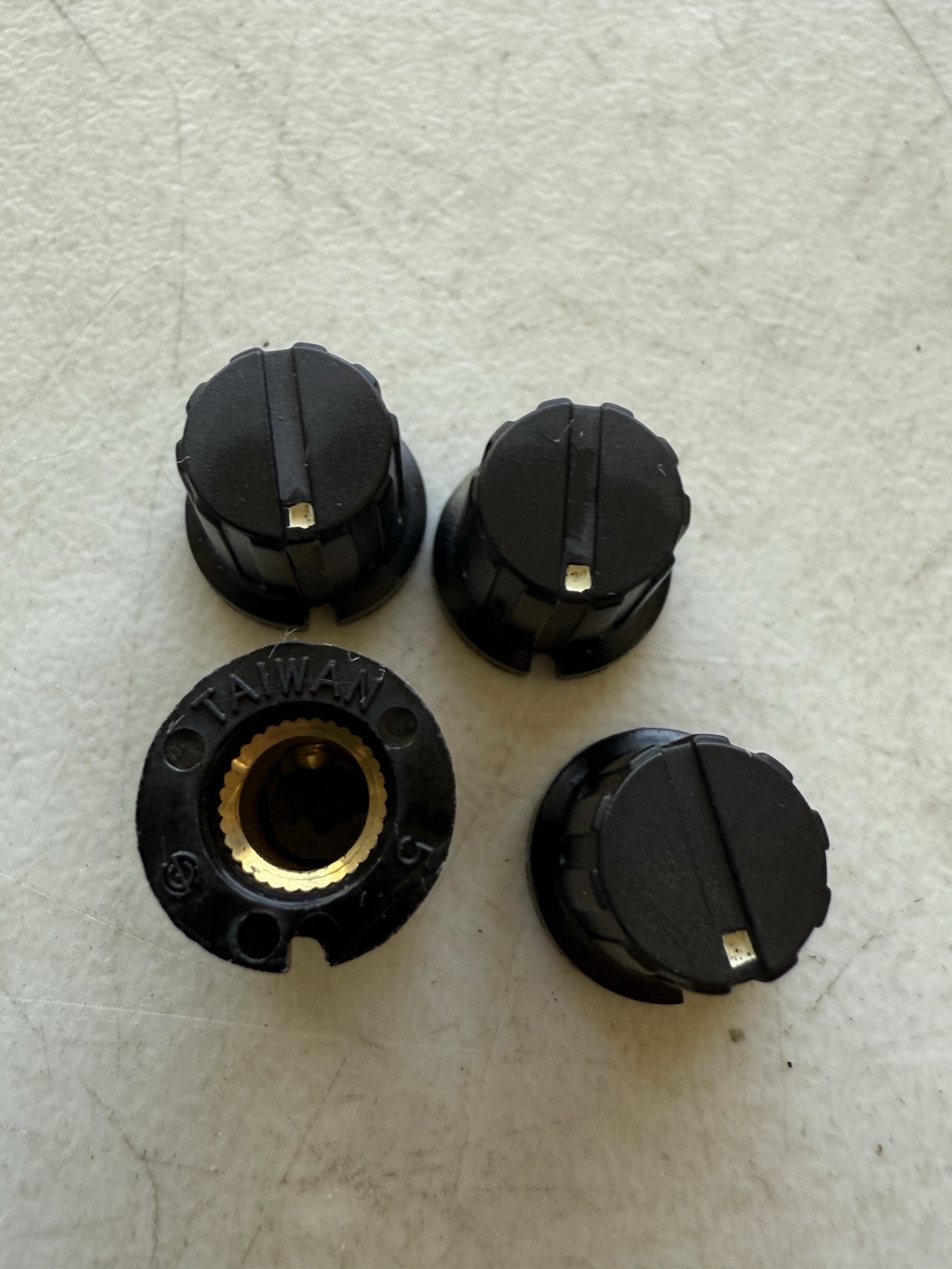 Electronic Knob Vintage (4 PCs)6 mm Shaft