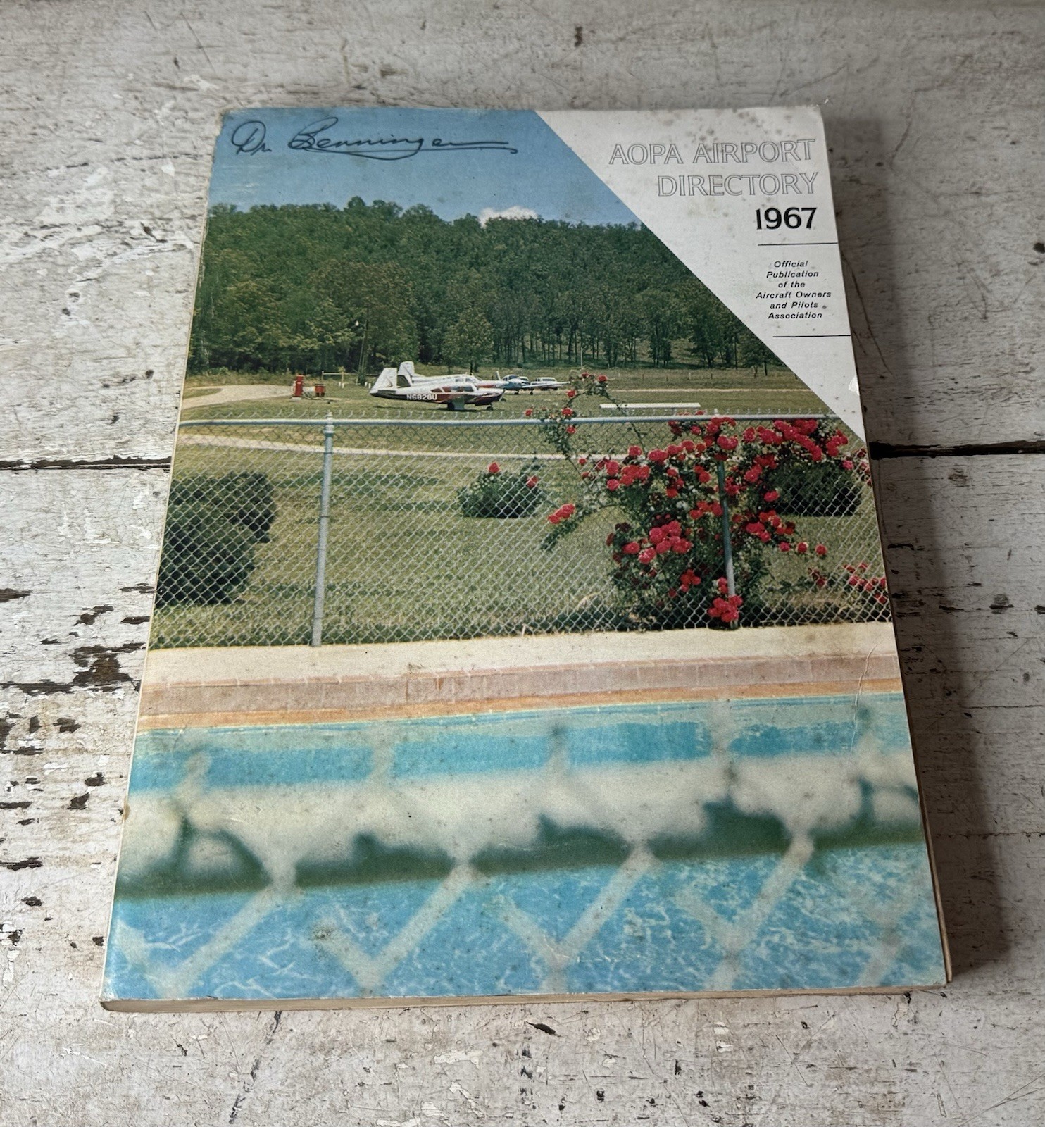 Vintage 1967 AOPA Pilots Airport Directory Aviation Airplane