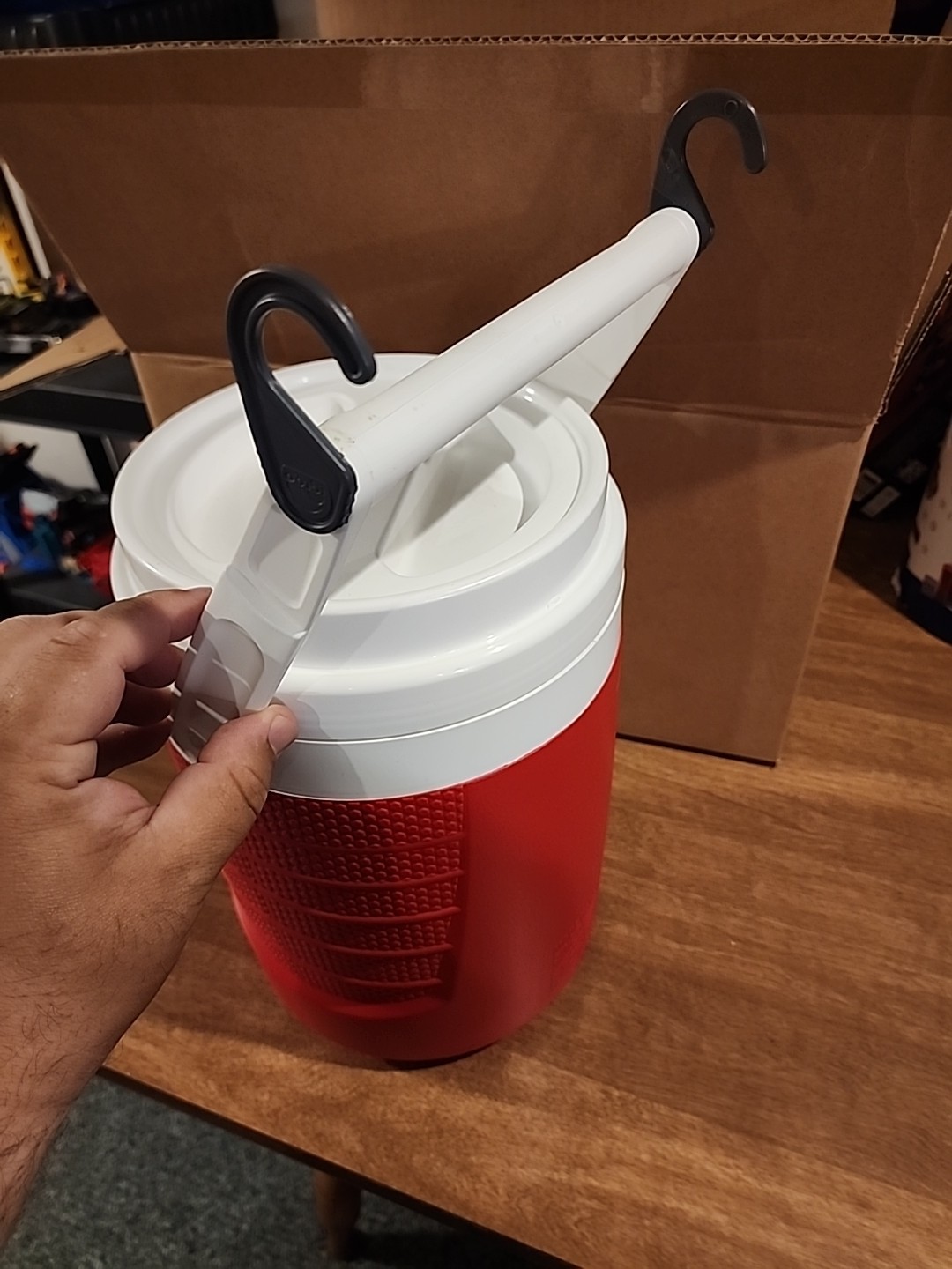 Igloo 2 Gallon Sport Water Jug, Cooler, Red, Stackable