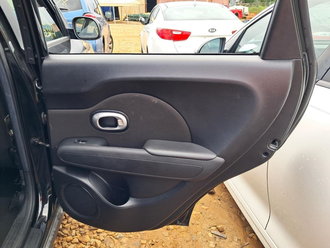 SOUL 2019 Glove Box 4764487