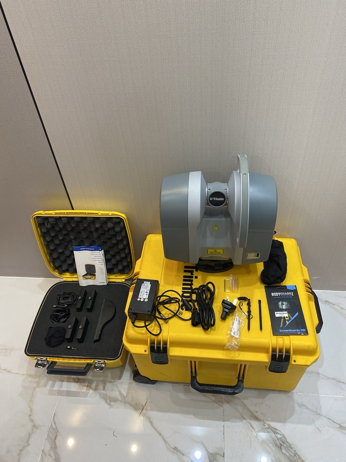 Trimble TX8 – 3D P/N: 28000034 Laser Scanner With Battery Pack Case