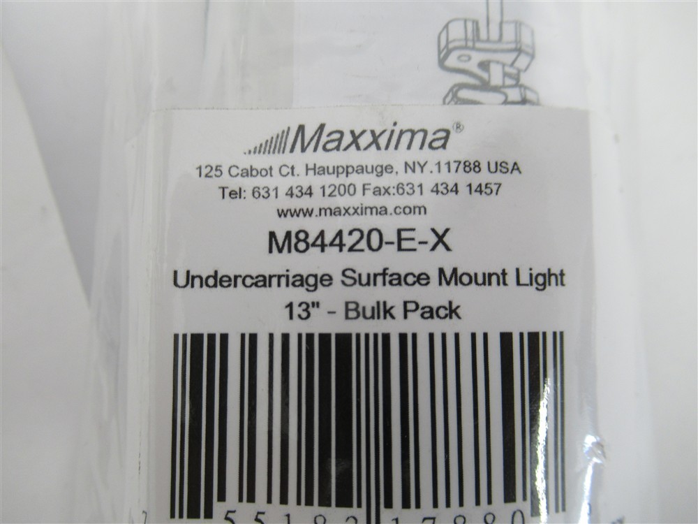 Maxxima M84420-E-X , 13" Undercarriage Surface Mount Light
