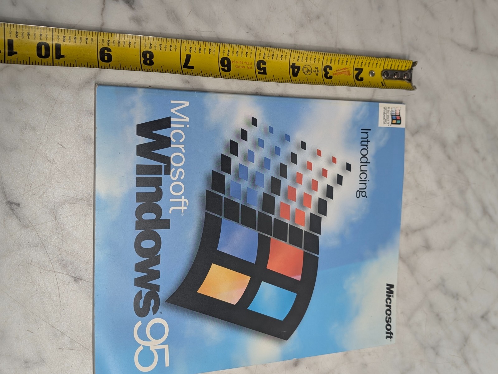 Microsoft Windows 95 Introducing Brochure Booklet Logo Cover