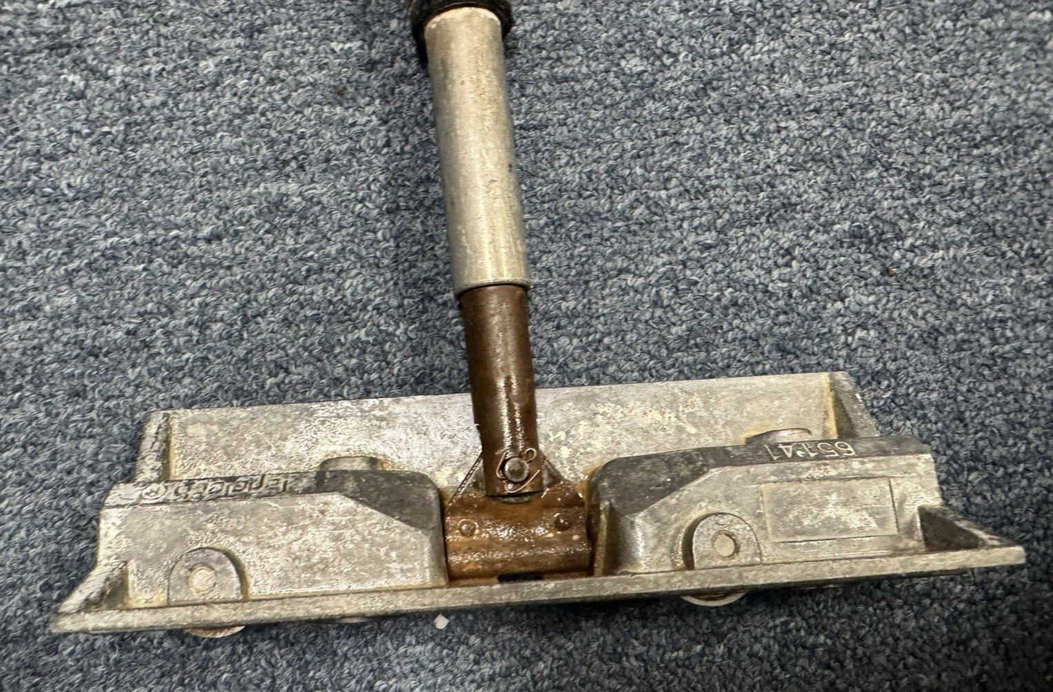 Tapetech Corner Roller With Handle