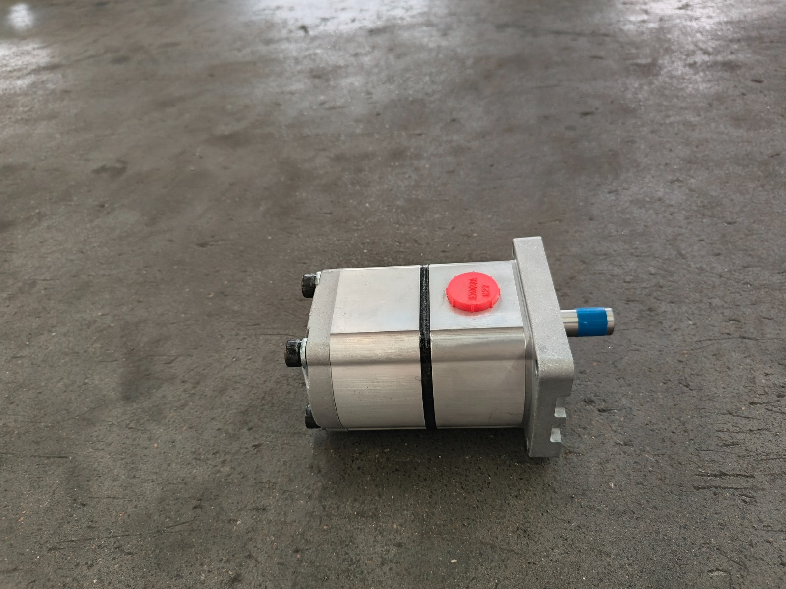 AGT YSRT14 Mini Skid Steer Loader Hydraulic Pump Brand New - Efficient