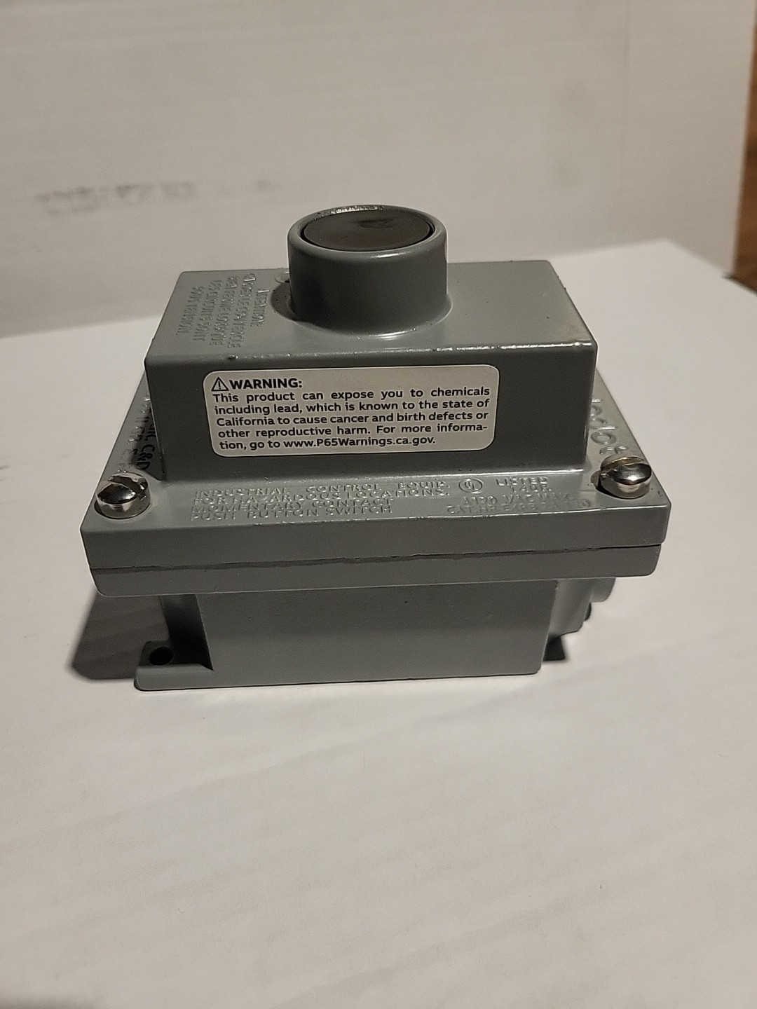 Thomas & Betts Red Dot Control Box And Cover Hannay Button HR-EXPB-2A