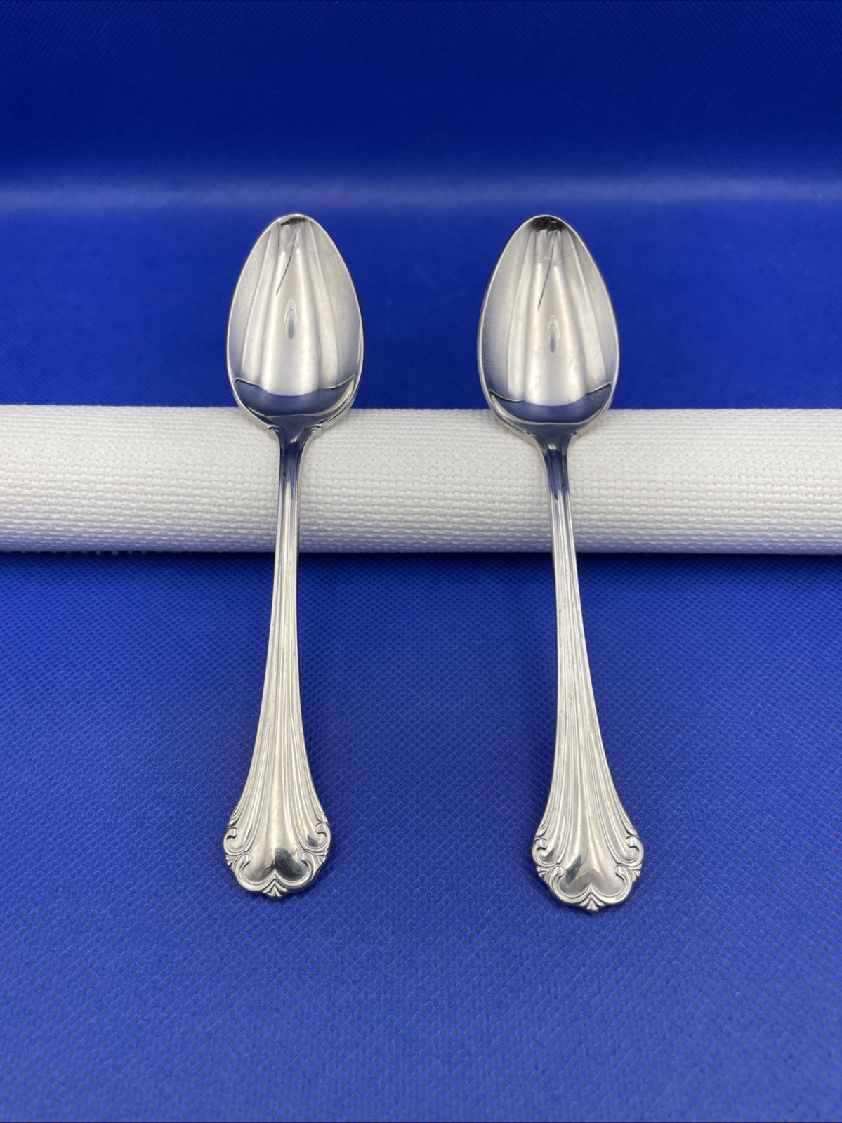 Reed Barton REGINE Stainless Teaspoon 18/8 Korea Glossy Silverware Flatware Lot2