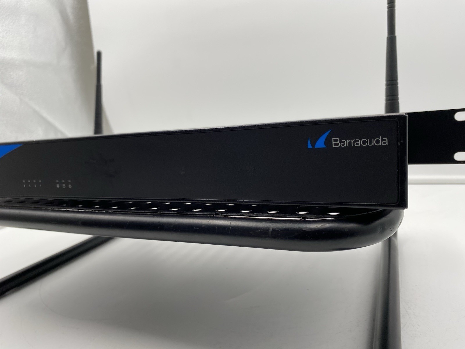 Barracuda CloudGen Firewall F280 BNGF280a REV B NextGen VPN Security Appliance