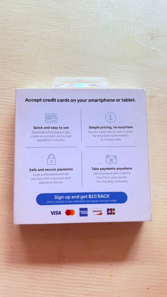 Square Reader for Magstripe Headset Jack Credit Card Reader White Open Box