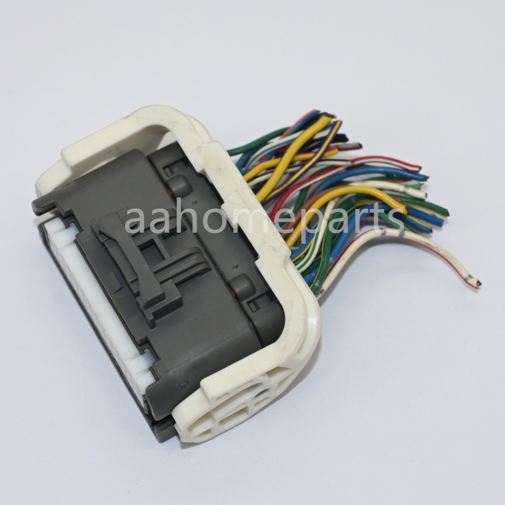 Genuine TCM Transmission Control Module Connector Plug for 2010-2011 Mazda 3