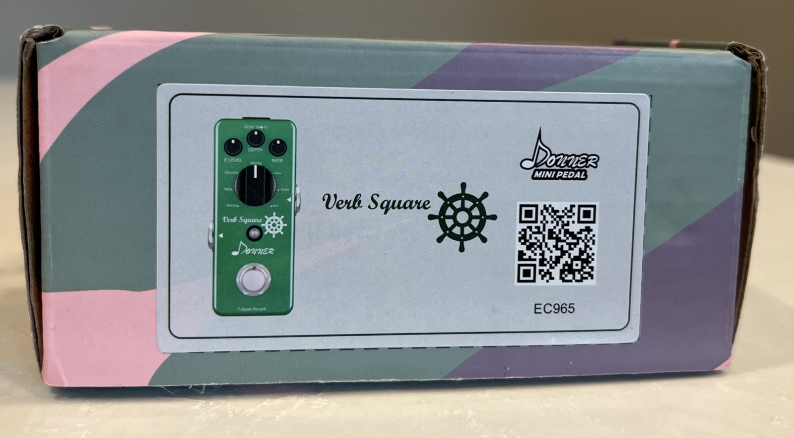 Donner EC965 Digital Reverb Guitar Effect Pedal Verb Square 7 Modes - Green