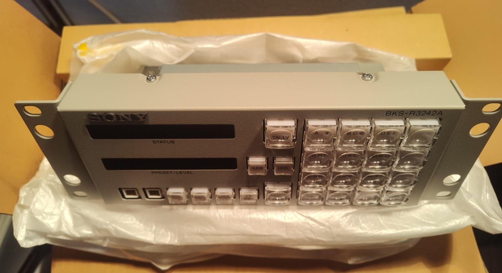 SONY BKS-R3242A, X-Y Control Unit