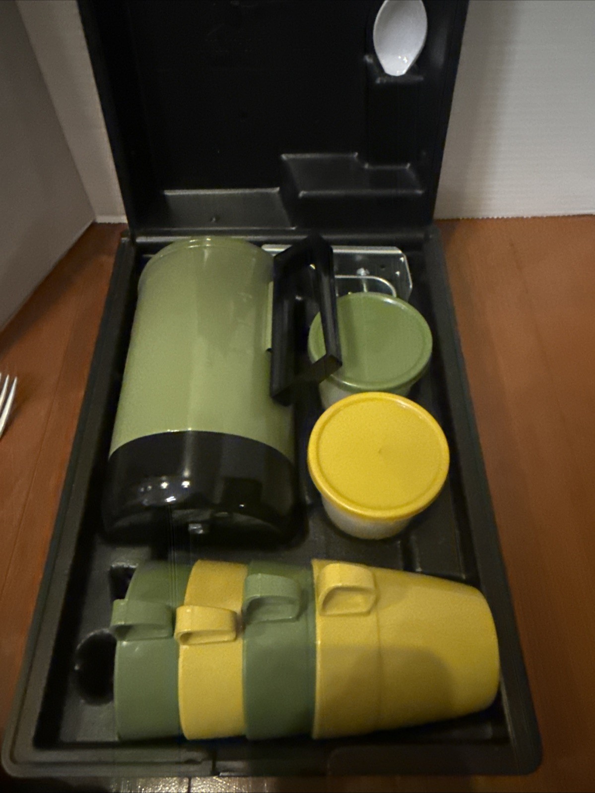 VTG  Empire Jar - N- Home Coffee Maker Travel Kit Harvest Gold Avacado Green