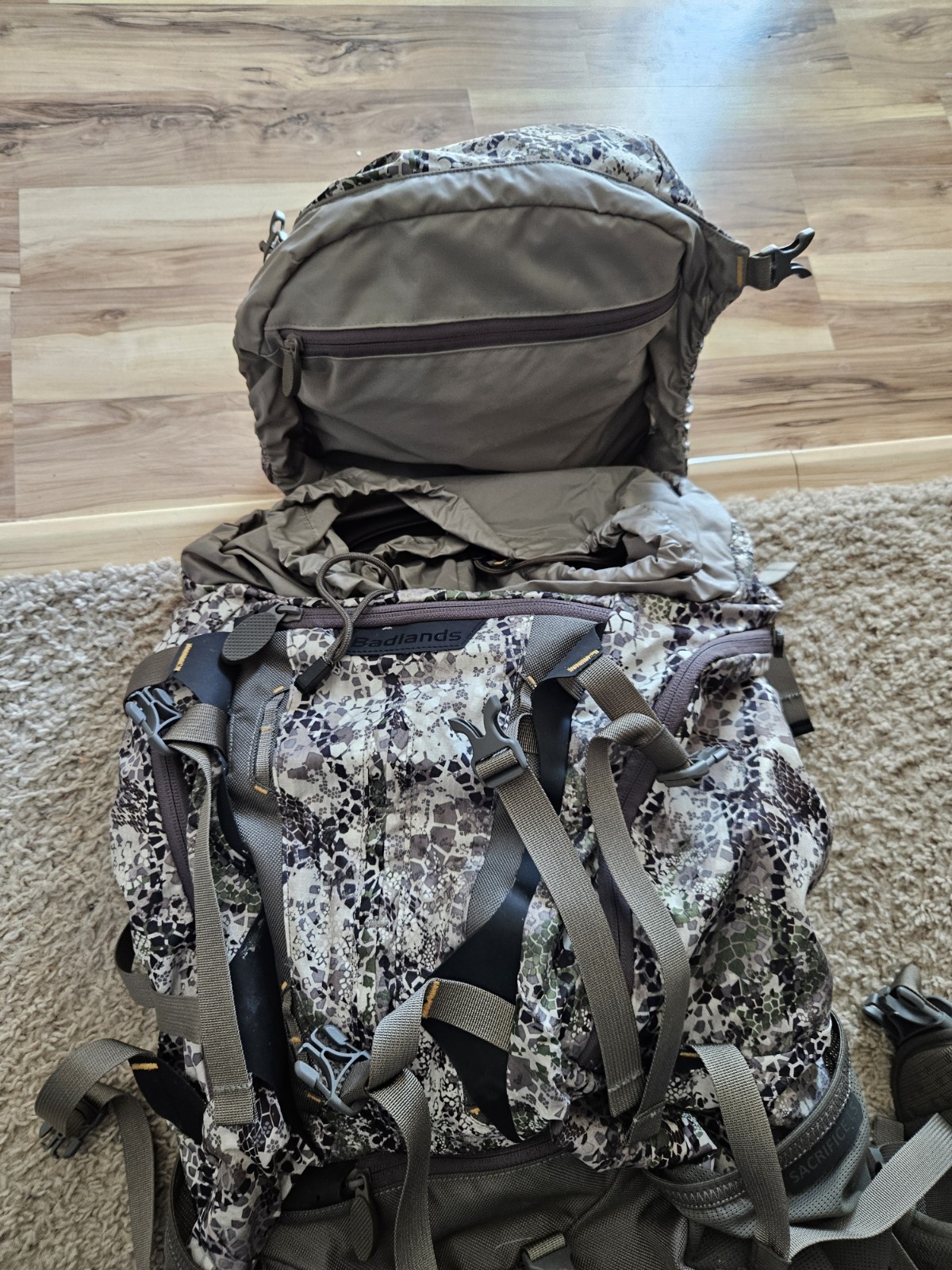 Badlands Sacrifice LS Backpack