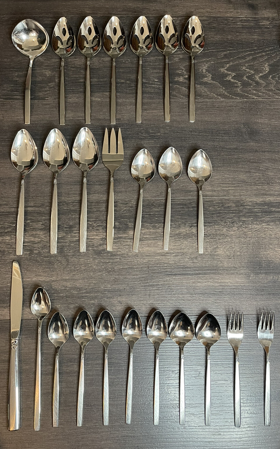Vintage Onieda Melissa Stainless Steel Silverware Lot 25 pieces Serving, Spoons