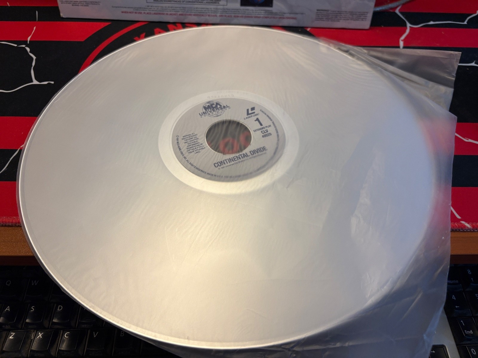 Continental Divide 1991 Laserdisc, MCA/Universal 40020, Rare
